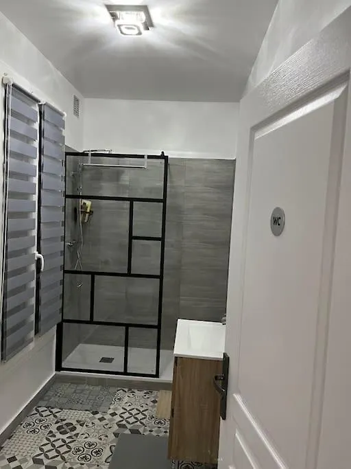 Bx - Maison 10 Rooms - 12 Beds - Metro Paris Expo Montrouge 0*,  France